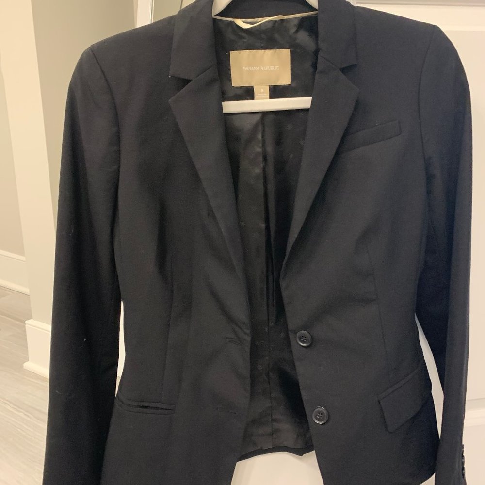Banana Republic Women's Two Button Blazer Black Size 0